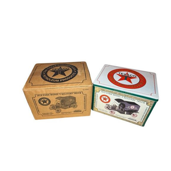 Collectible GearBoxTexaco 1913 Ford Model T Delivery Truck - Picture 2 of 16